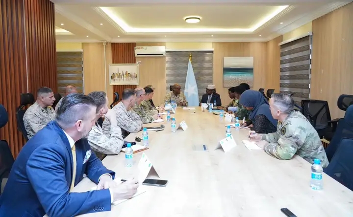 Somali Defense Minister Meets AFRICOM Commander to Strengthen Security Cooperation