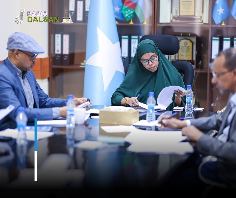 The Internal Affairs Committee, today, began work on harmonizing the Internally Displaced Persons Act.