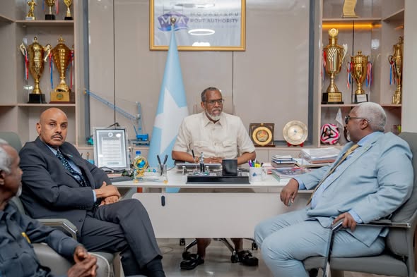 Mogad‍ishu port mana‍ge​r meets‌ banadir uni‌versi⁠ty leadership‍ to strengthen trai​ning and capacity-building collaboration