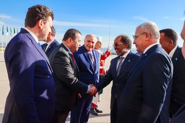 Somalia president Hassan Sheikh arrives in Algeria for official visit to strengthen bilateral ties