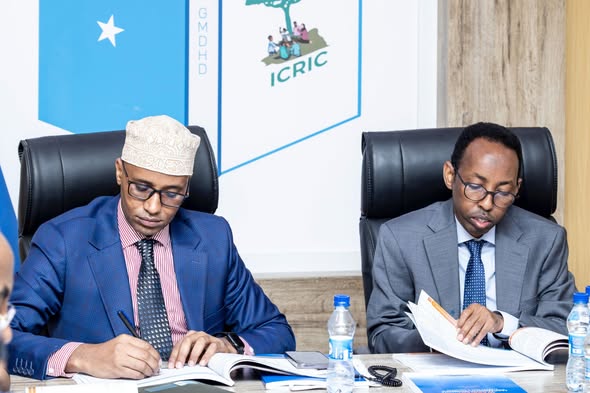 Constitutional Review Committ​ees‍ Continue Third Day of Pres⁠enting‌ Amendments to Chap‌t‍ers 5–9‌