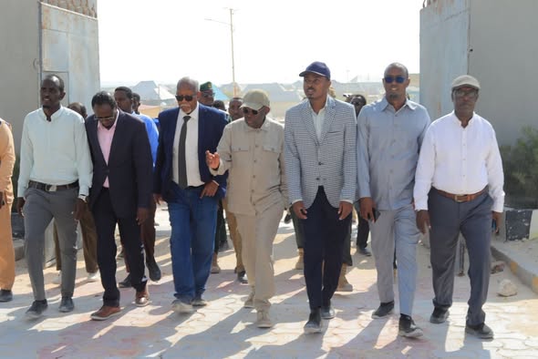 Somalia’s environment minister visits Galmudug towns to assess climate change impact