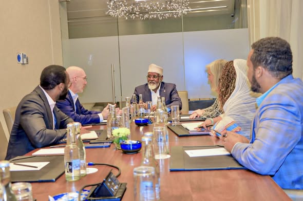 Jubaland President meets UN and EU Envoys to discuss Somalia’s political challenges