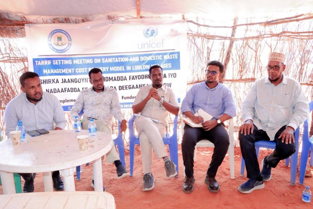 Jubbaland Ministry of Health holds community meeting on sanitation and hygiene in Luglow, Kismayo
