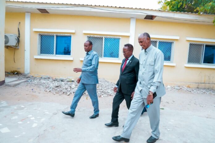 federal ministers visit Howl-Wadaag district to encourage voter registration