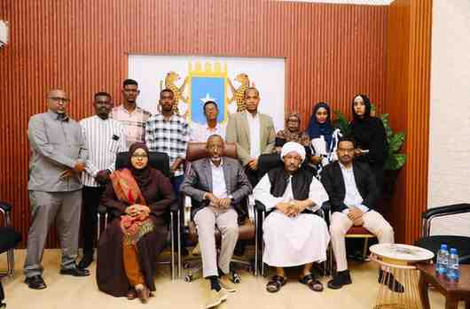 Sudanese Students Arrive in Mogadishu to Begin Scholarship Program at Somali National University