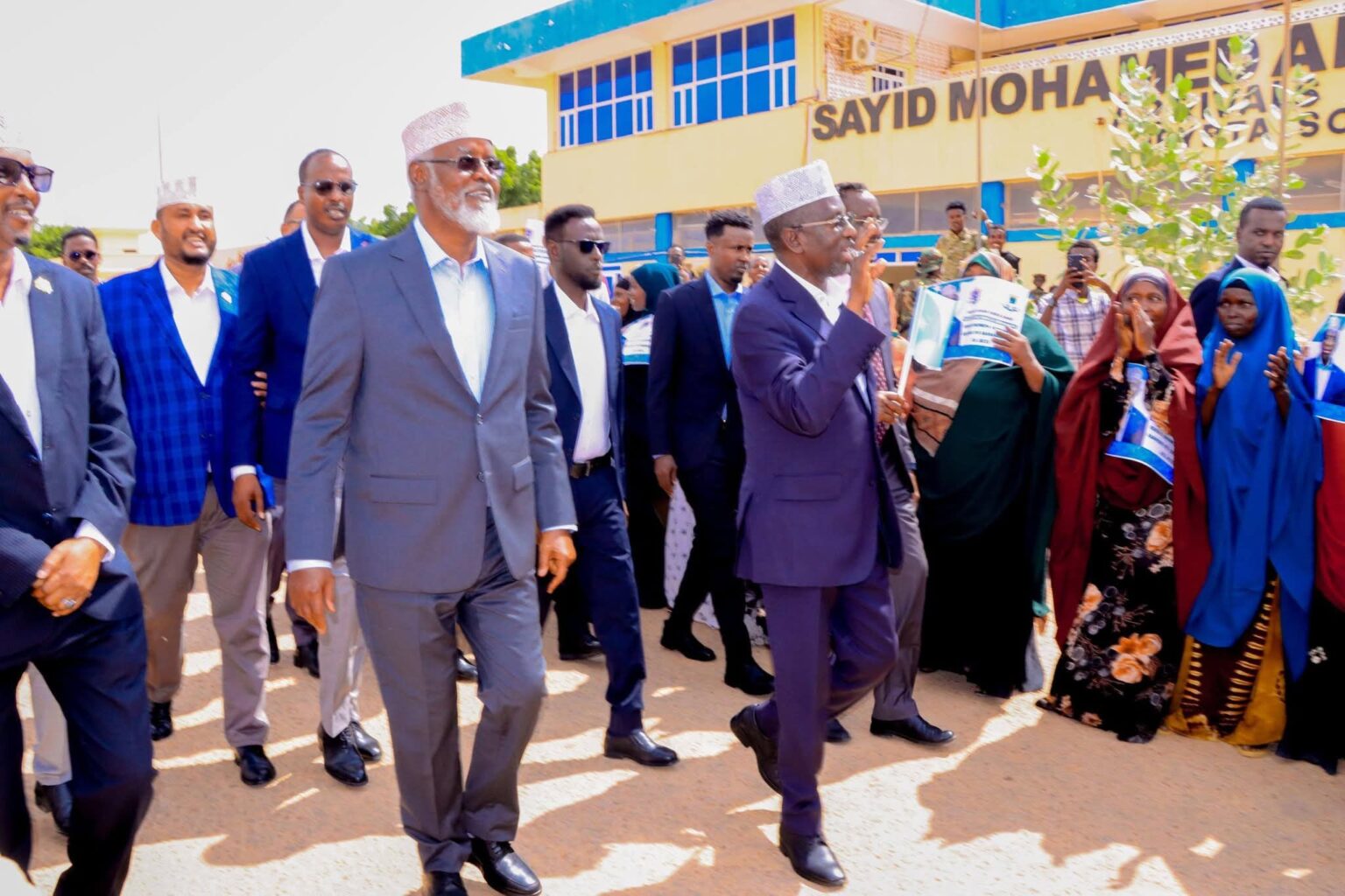 Sheekh Shariif oo gaaray Kismaayo iyo wararkii ugu dambeeyay shirka Mucaaradka