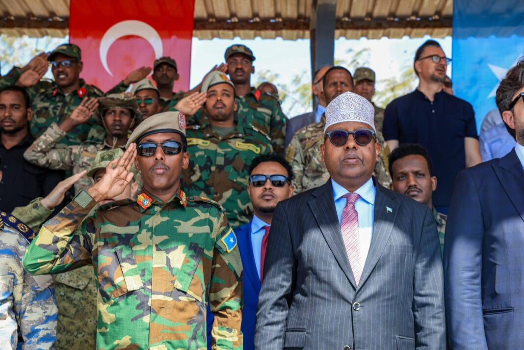 Somalia’s Defense Minister and Army Chief Graduate Gorgor Special Forces Trained at TURKSOM