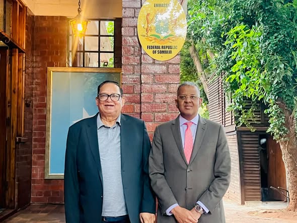 Deputy minister of social development of South Africa visits Somali embassy to strengthen bilateral relations