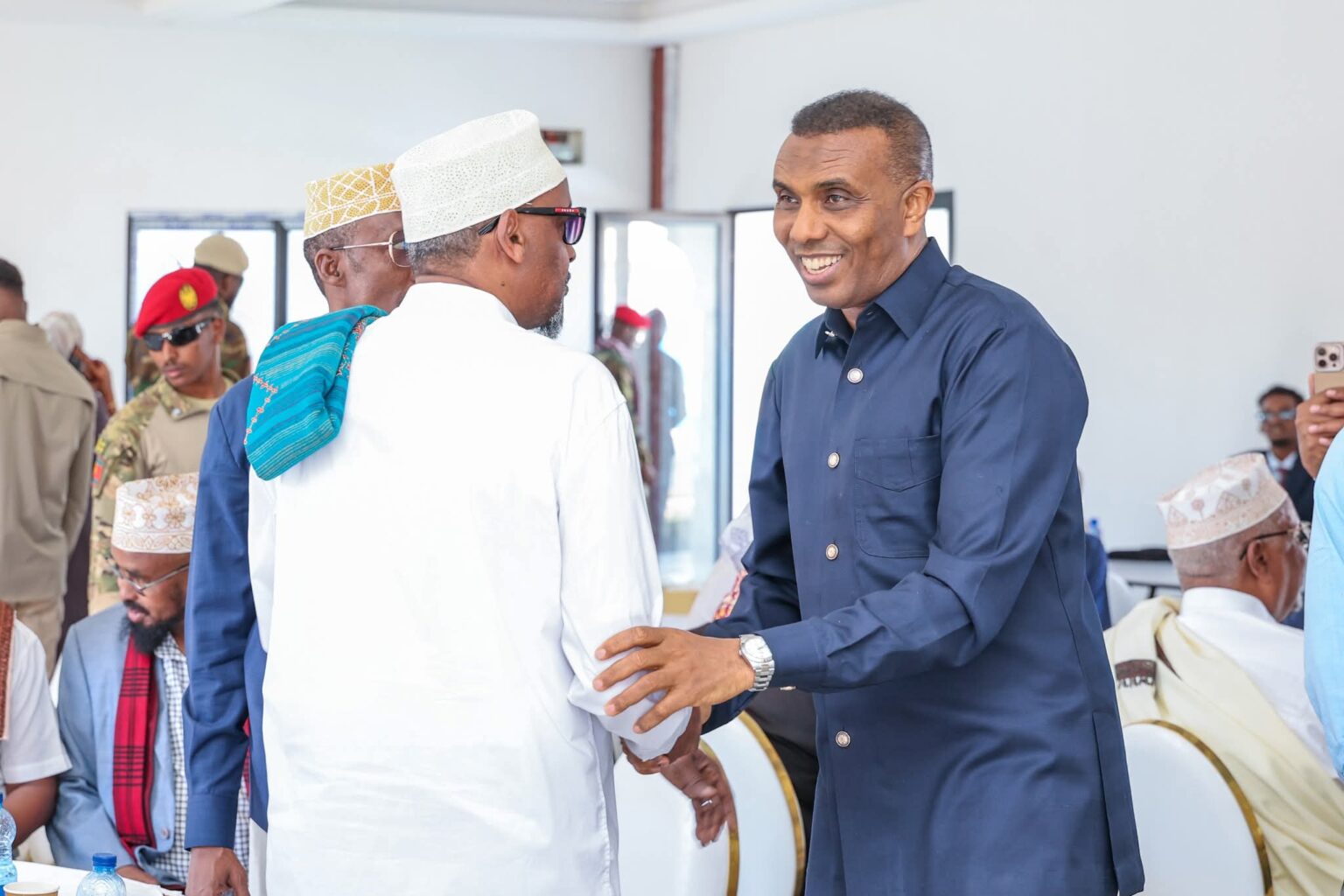 RW Xamsa oo Laascaanood Kulan kula Qaatay Odayaasha Dhaqanka