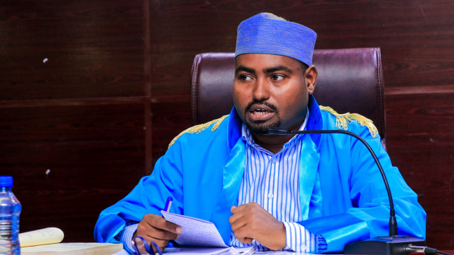 Banadir Regional Court warns against property fraud using fake identities.
