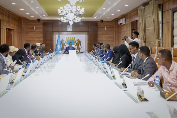 Prime Minister chairs meeting to fast-track Mogadishu drainage and sewerage project