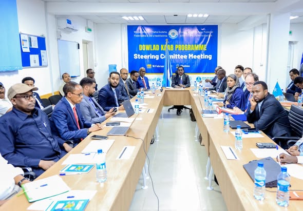 Interior minister launches Dowlad-Kaab high-level committee meeting in Mogadishu.