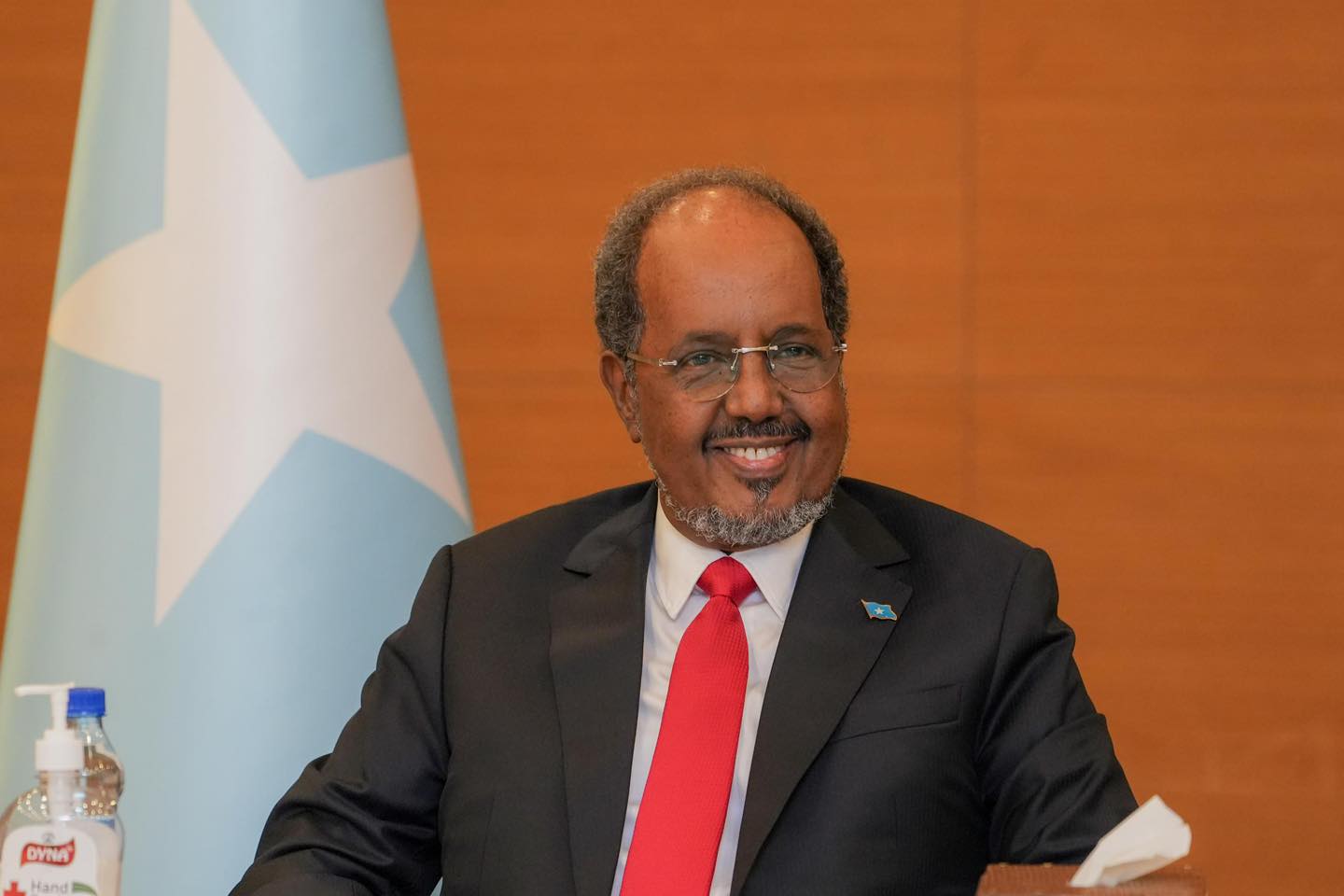 Madaxweyne Xasan Sheekh oo Baaq u Diray Shacabka Soomaaliyeed