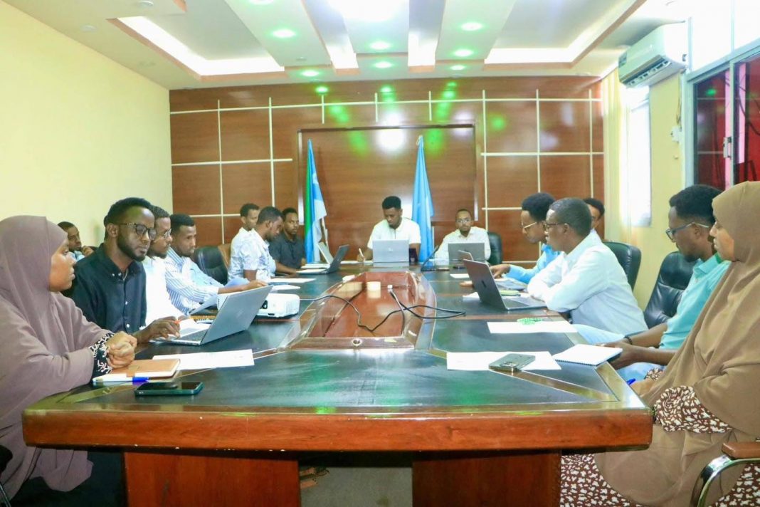 Jubbaland Ministry of Labor and Social Affairs holds monthly coordination meeting on social protection