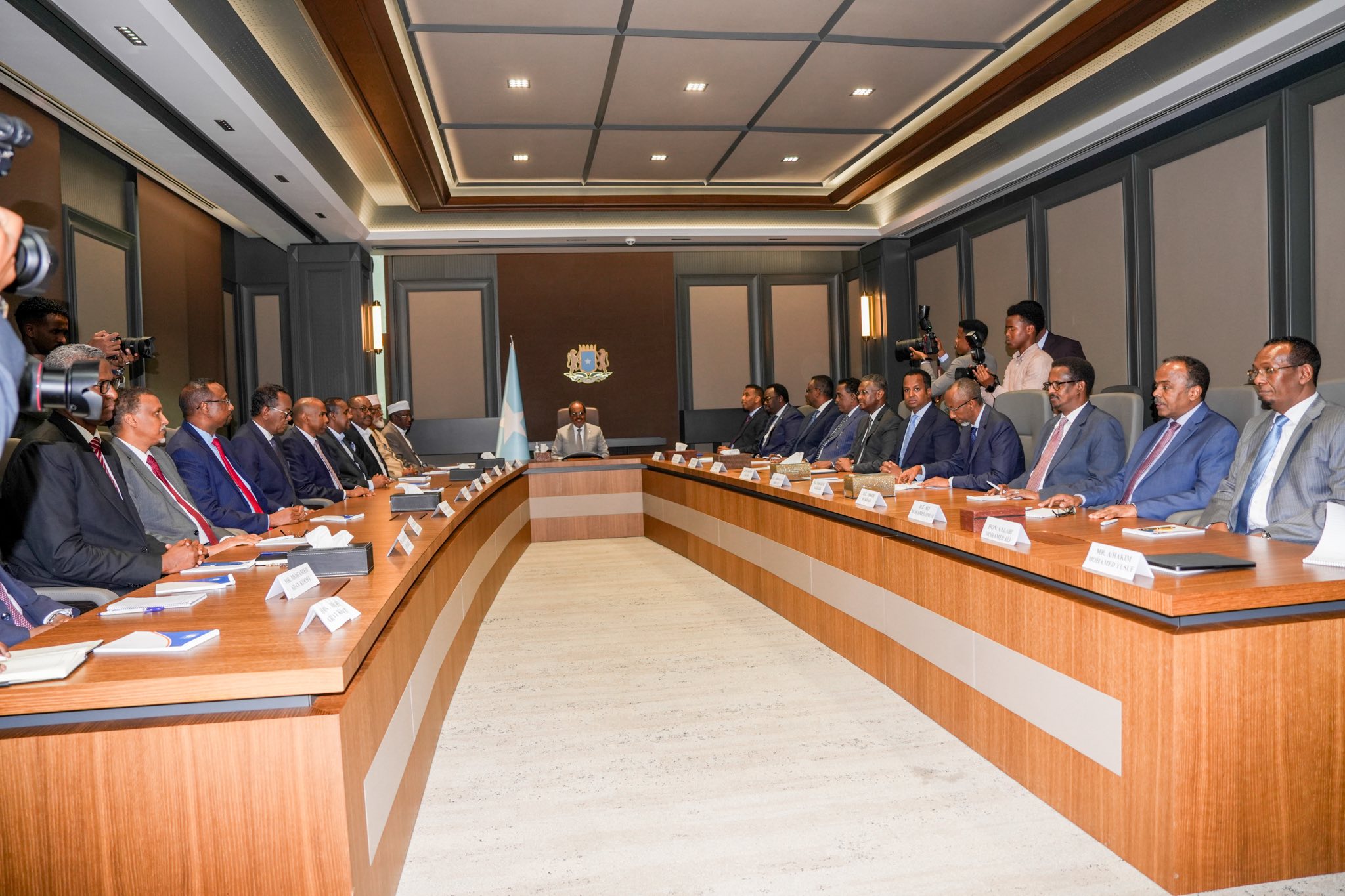 Shirka Dowladda iyo Golaha Mustaqbalka oo Mar Kale Ka Furmaya Villa Somalia