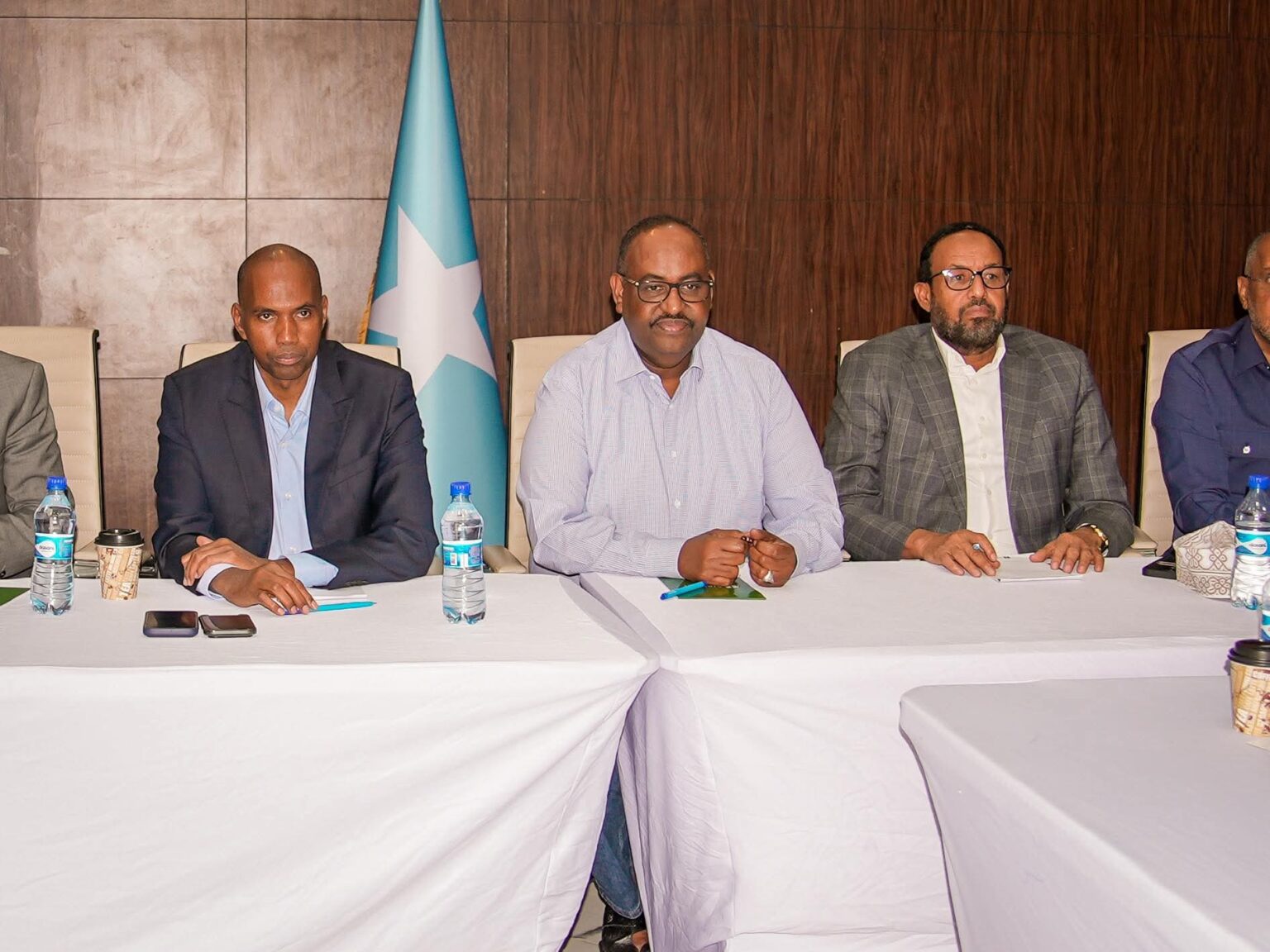 Golaha Mustaqbalka iyo xildhibaannada mucaaradka oo kulan ku yeeshay Muqdisho