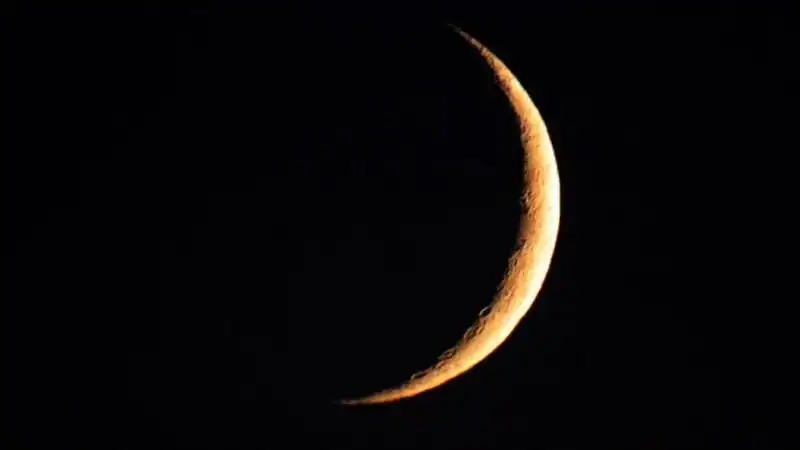 Soomaaliya iyo Dalal Muslim ah oo Maanta Bilaabay Soonka Ramadaan