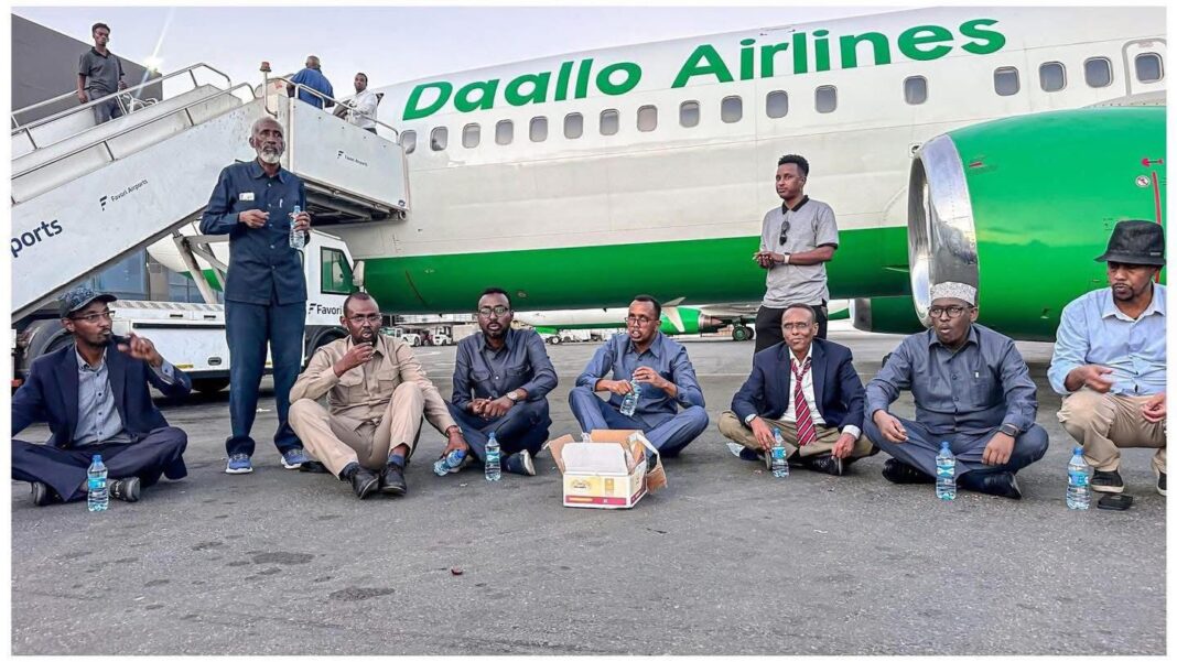 Puntland mps previously blocked in Mogadishu allowed to travel to Garowe