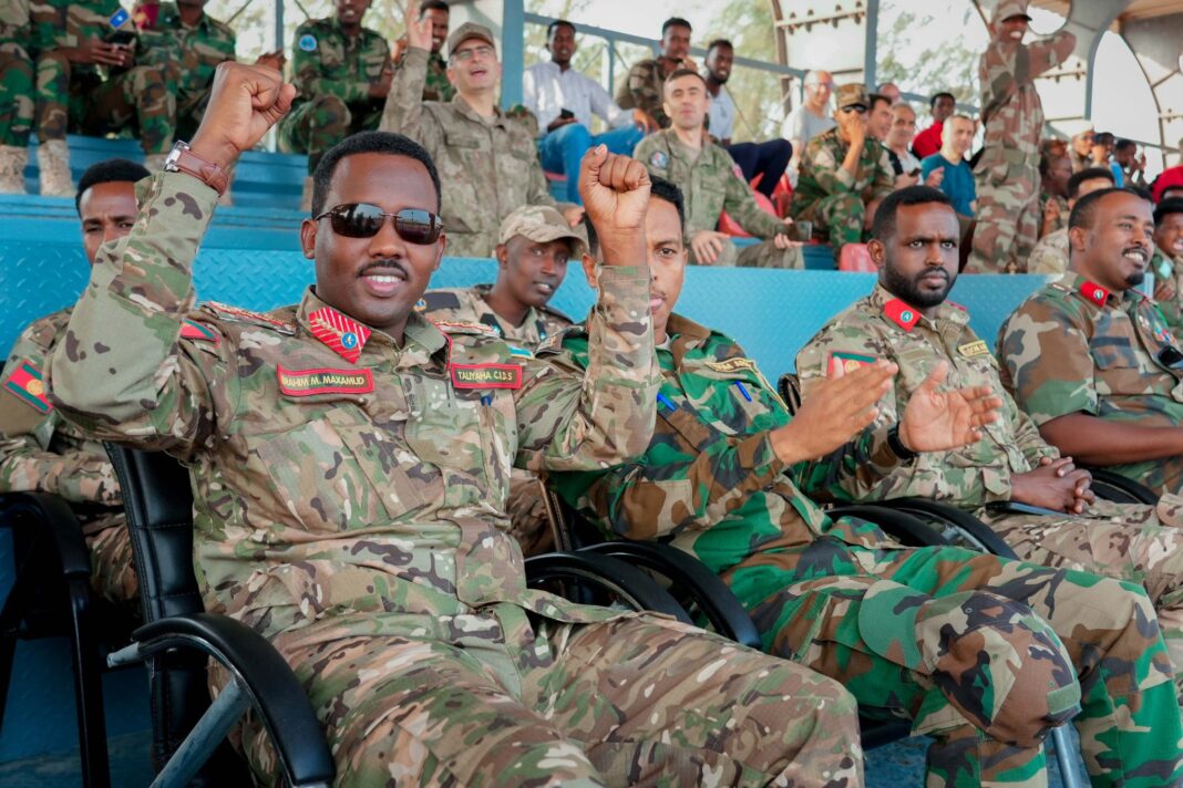 Somali army chief visits Turksom training academy in Mogadishu
