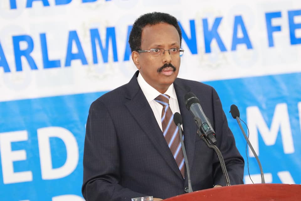 Former Somali president condemns arrest of tuk-tuk drivers in Mogadishu