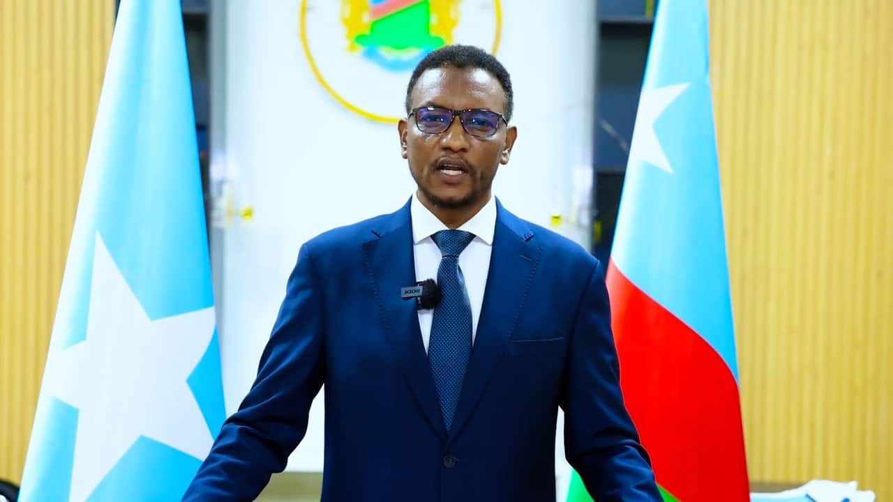 Koofur Galbeed oo xiriirka u jartay Dowladda Federaalka Soomaaliya